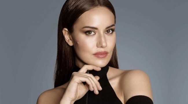 Fahriye Evcen imzayı attı! Aylık kazancı dudak uçuklattı