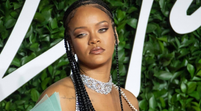 Koronavirüs Rihanna'yı böyle değiştirdi