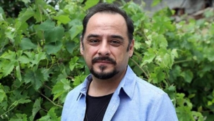 Koronavirüsü atlatan Burak Akkul'dan çok konuşulacak açıklama: Hastanede uyutulunca rahmetli annemle bağlantı kurdum