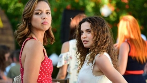 Oyuncu Aslı Bekiroğlu, arkadaşının eski sevgilisi Çağrı Telkıvıran ile aşk yaşamaya başladı