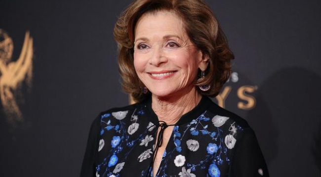 80 yaşındaki Emmy ödüllü oyuncu Jessica Walter, uykusunda yaşamını yitirdi