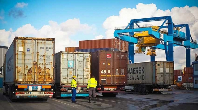 Dış ticaret açığı Şubat'ta yüzde 8.7 artışla 3.3 milyar dolara çıktı