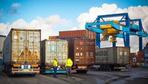 Dış ticaret açığı Şubat'ta yüzde 8.7 artışla 3.3 milyar dolara çıktı