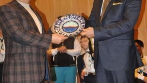 HAYIRSEVER İŞADAMI DOĞAN ÇELİK'TEN ALKIŞLANACAK HAREKET