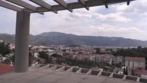 Kenan Evren'in Beyazevi'nin yerine yapılan bina, konuk evi ve demokrasi müzesi olacak