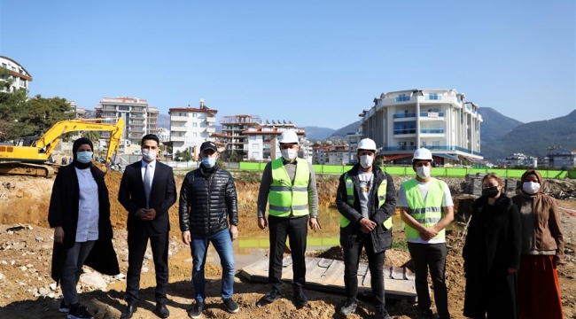 Alanya Belediyesi Kreş ve Gündüz Bakımevi'nin temeli atıldı