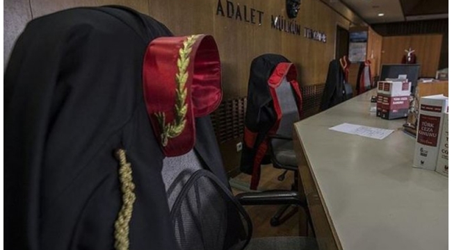 "Kahrolsun Recep Tayyip Erdoğan diktatörlüğü" sloganına beraat