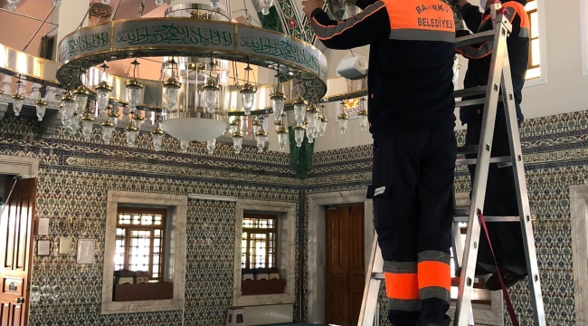 Bakırköy'de camiler bayram namazına hazır