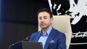 Başkan Rıza Akpolat, Basketbol FIBA Şampiyonlar Ligi'nde finale çıkan Pınar Karşıyaka'yı tebrik etti