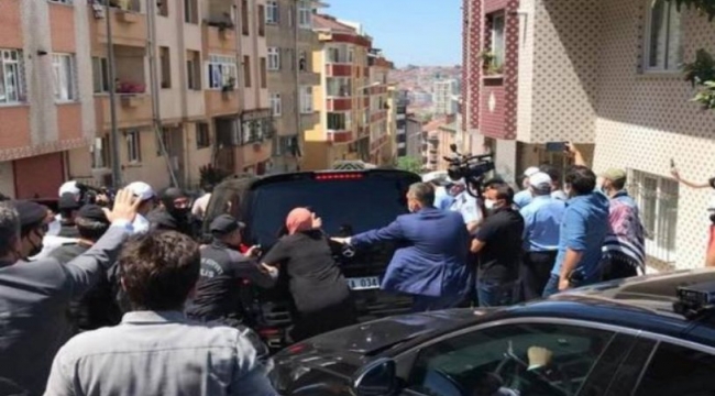 Ekrem İmamoğlu'nun konvoyuna saldırı!