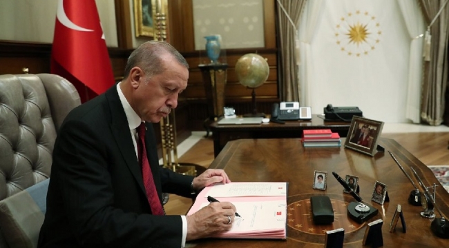 Erdoğan'a bir yetki daha: AKP'li isimlerin görev sürelerini uzatabilecek
