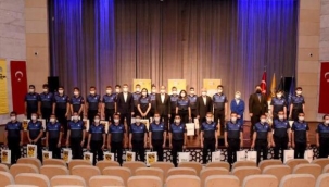 Konya Büyükşehir Belediye Başkanı, mesleğe yeni başlayan zabıtalarla buluştu