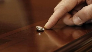 Makam odasından 'böcek' çıkmıştı: Başkanın küfürlü ses kaydı kriz çıkardı