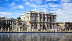 Dolmabahçe Sarayı'ndaki 46 kilogramlık altın vazolara ne oldu?