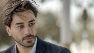 Ünlü oyuncu Gökhan Alkan'ın aynı mahallede oturmak için ev aldığı dedesi vefat etti