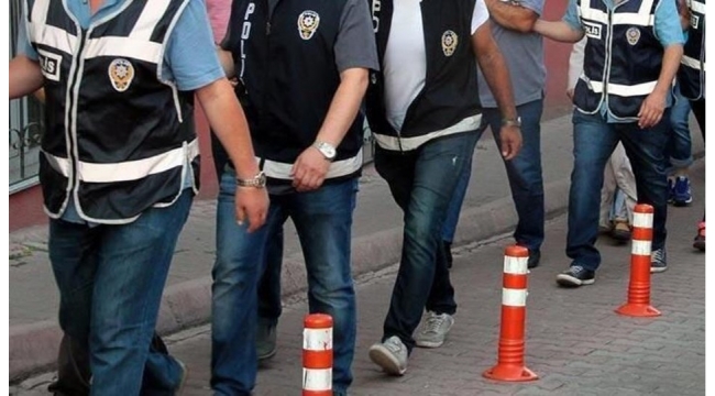3 ilde suç örgütü operasyonu: 2'si polis 11 gözaltı