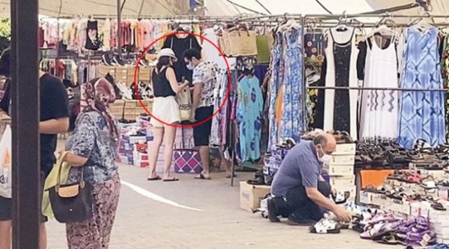 Mert Fırat ve eşi İdil Fırat pazara çıktı, görenler dönüp bir daha baktı