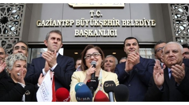 AKP'li Belediye Başkanı Fatma Şahin'den 140 Milyon TL'lik ihale alan firma hangisi?