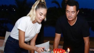 Yunanistan tatili tam gaz sürüyor! Acun, sevgilisi ve Şeyma'nın ablasıyla fotoğraf paylaştı