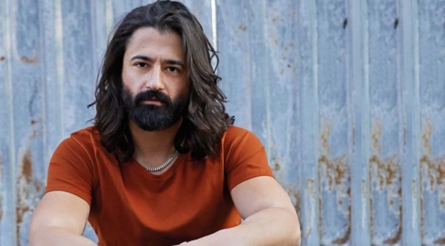 Şarkıcı Koray Avcı'nın babası hayatını kaybetti