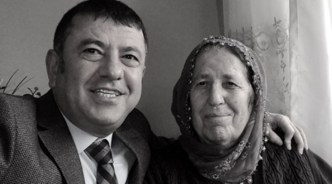 Veli Ağbaba'nın annesi yaşamını yitirdi