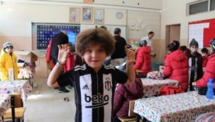 Beşiktaş'tan Siirt'te bin öğrenciye yardım
