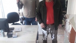 CHP'li gruptan Haberci Gazetesi'ne çirkin saldırı! Gazete binasına yumurta, bağlı boya ve yem attılar!