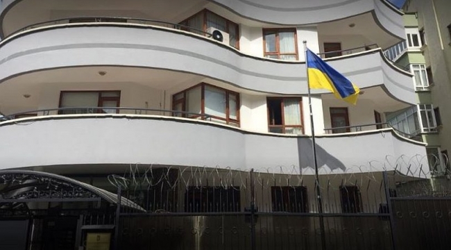 Ukrayna'dan, Boğazlar'ın Rus gemilerine kapatılması için resmi talep!