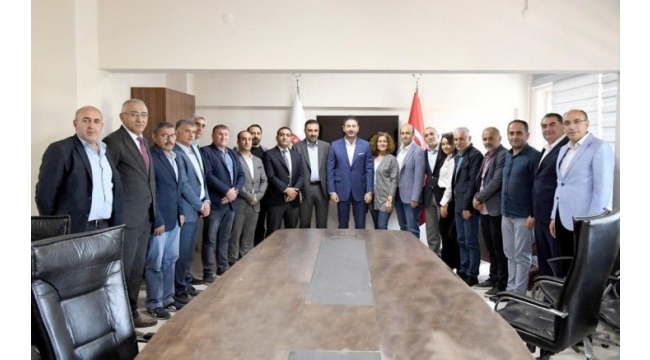 Beşiktaş Belediye Başkanı Rıza Akpolat Sivas Konfederasyonu'nu Ziyaret Etti