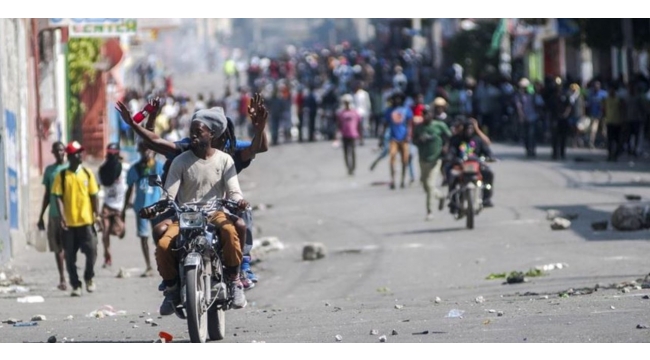 Haiti'de 8'i Türk vatandaşı 17 kişi fidye için kaçırıldı