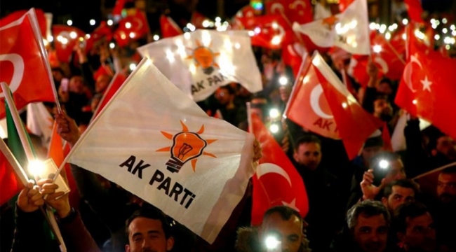 AKP, küskünleri geri kazanmaya çalışacak: 'Vatandaşla hiçbir şekilde polemiğe girmeyin' uyarısı
