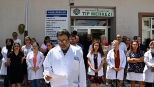 BAKIRKÖY BELEDİYESİ TIP MERKEZİ ÇALIŞANLARI SAĞLIKTA ŞİDDETE KARŞI EYLEM YAPTI