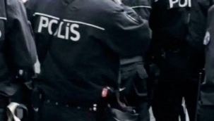 Ümit Özdağ, 'polislere AKP Gençlik Kolları üyelerinden özür diletilmesi' olayının ayrıntılarını paylaştı: 2 polis açığa alınmış
