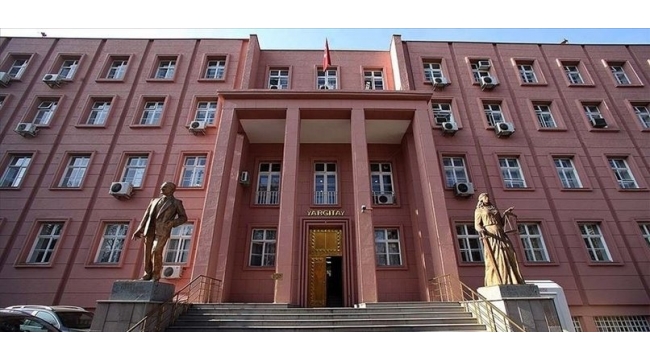 Yargıtay'dan emsal karar! Eski sevgilisinin fotoğrafını silmedi suçlu bulundu .