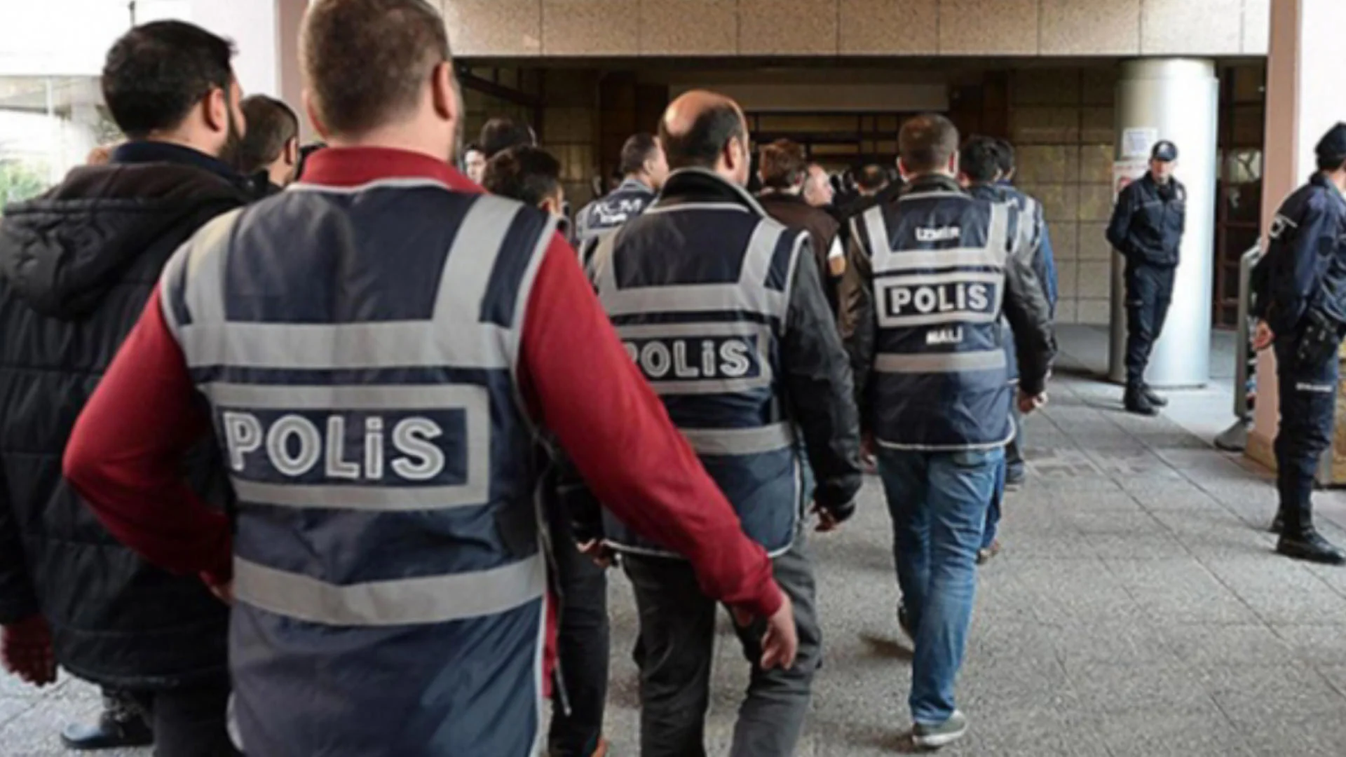 Kahramanmaraş'ta organize suç örgütü operasyonu. 19 gözaltı