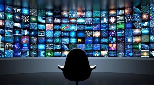 MEDYADA HAREKETLİLİK: KARTLAR YENİDEN Mİ DAĞITILIYOR? 