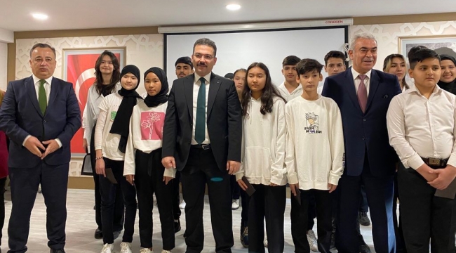 Zeytinburnu'nda 4.829 kişiye "SOSYAL UYUM VE YAŞAM EĞİTİMİ" verildi