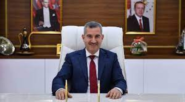 AKP'li belediye gri pasaporttan yargılanan isme teşekkür belgesi vermiş