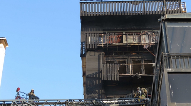 İstanbul'da 7 katlı otelde yangın: Ölü ve yaralılar var 