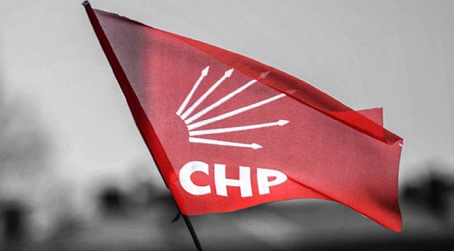 CHP'de 9 meclis üyesi parti üyeliğinde istifa etti!