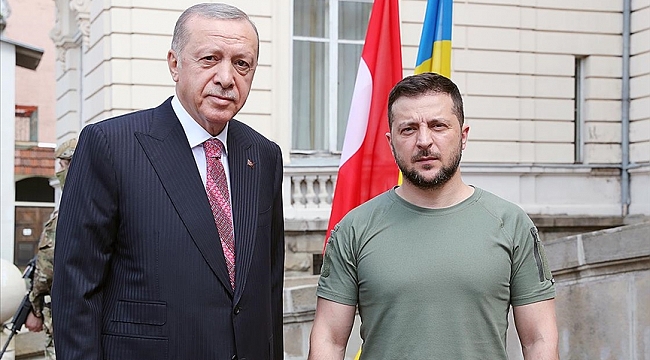 Ukrayna Devlet Başkanı Zelenskiy, yarın İstanbul'a geliyor
