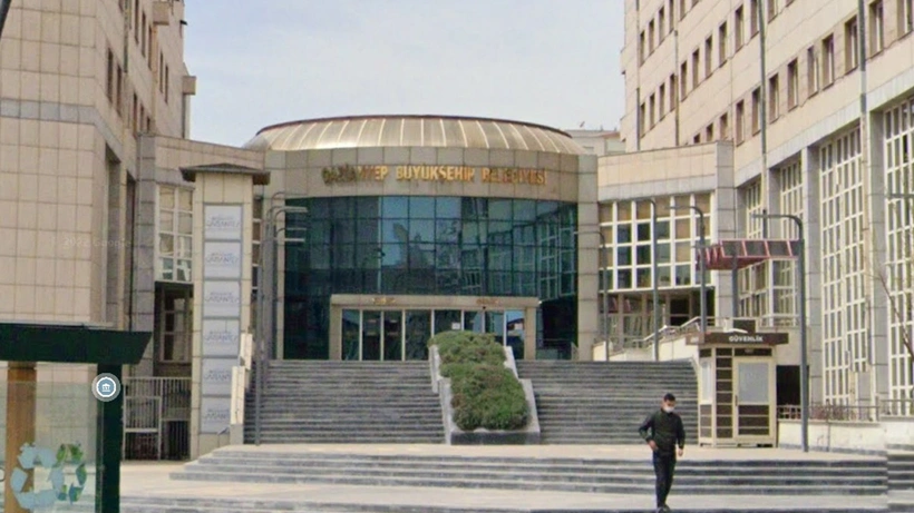 AKP'li Belediyenin Milyonluk İhalesi Tek Adrese