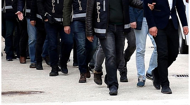 5 suç örgütü üyesi yurt dışına kaçarken yakalandı