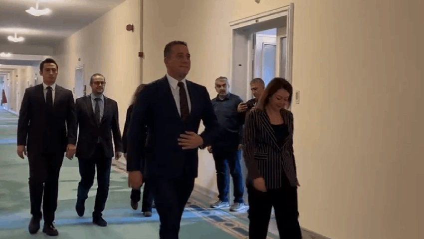 CHP ve MHP Arasında 'Kayyım' Zirvesi: İlk Görüntüler Geldi