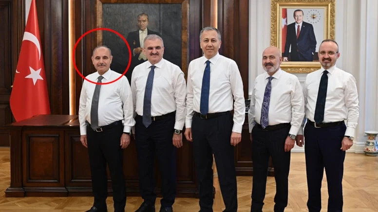 Beşiktaş Belediyesi'ndeki operasyonda İçişleri Bakan Yardımcısı Mehmet Aktaş'ın kardeşi Ahmet Aktaş da gözaltına alındı