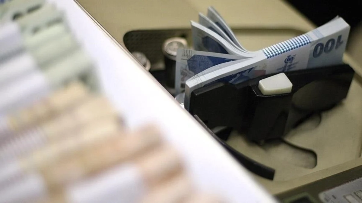 Estetikçi, dişçi... Maliye bu kez kayıt dışı çalışan doktorları radara aldı