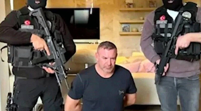 Uyuşturucu baronundan rüşvet aldıkları iddiasıyla açığa alınan hâkimler görevlerine iade edildi 