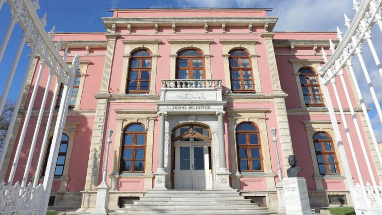 Cemaat istedi, CHP'li belediye onayladı: Yurt arazisi tahsis edildi