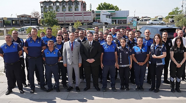 Başkan Onur Bozkurter Personelle Bayramlaştı: "Emek Veren Herkese Gönülden Teşekkür Ediyorum" 