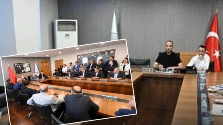 FETÖ'yü öven kayyum Atatürk'ten rahatsız oldu 